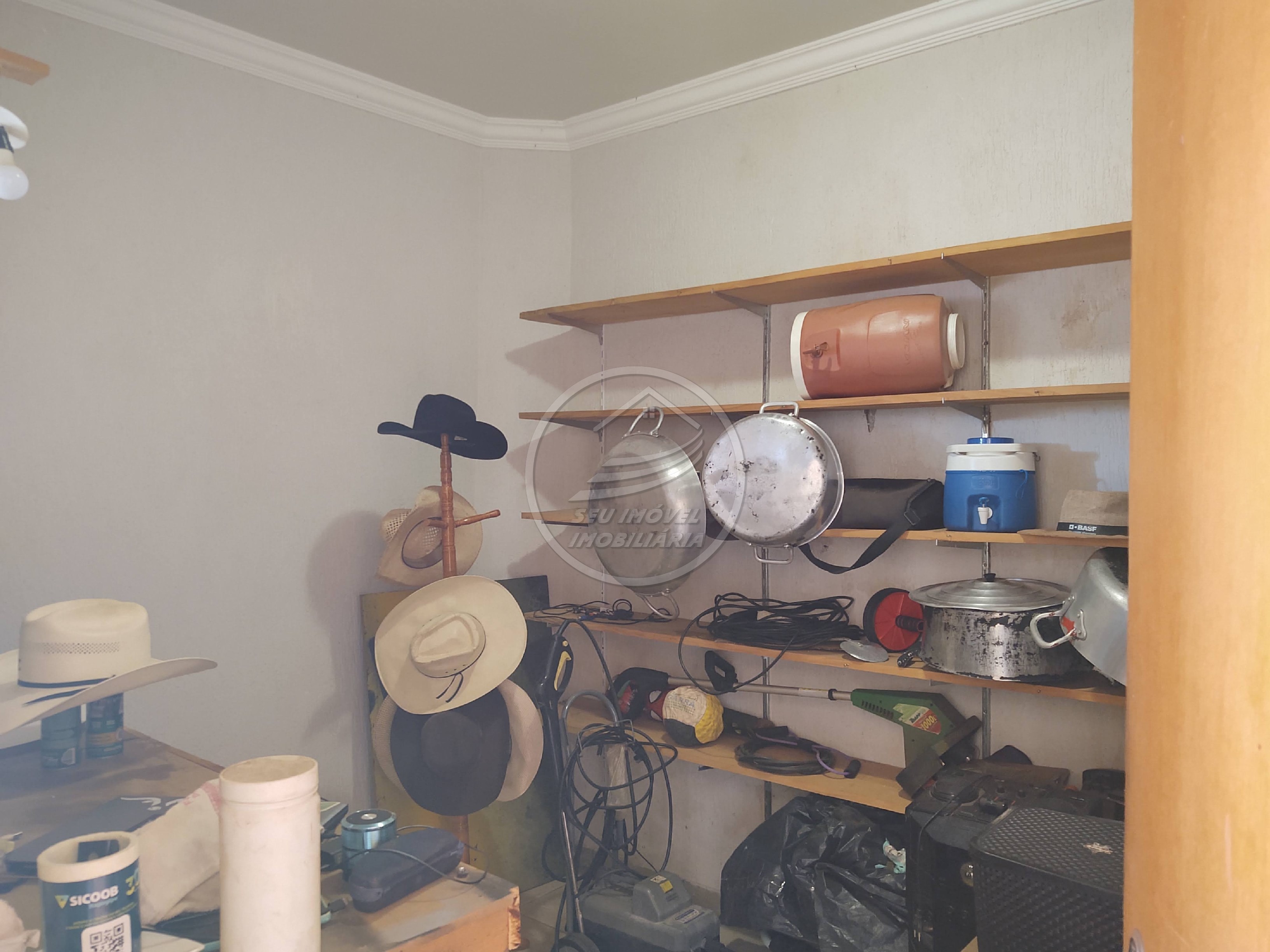 Casa à venda em Uberaba-MG | Cidade Nova | 3 quartos | 1 suíte com closet | R$ 700 mil