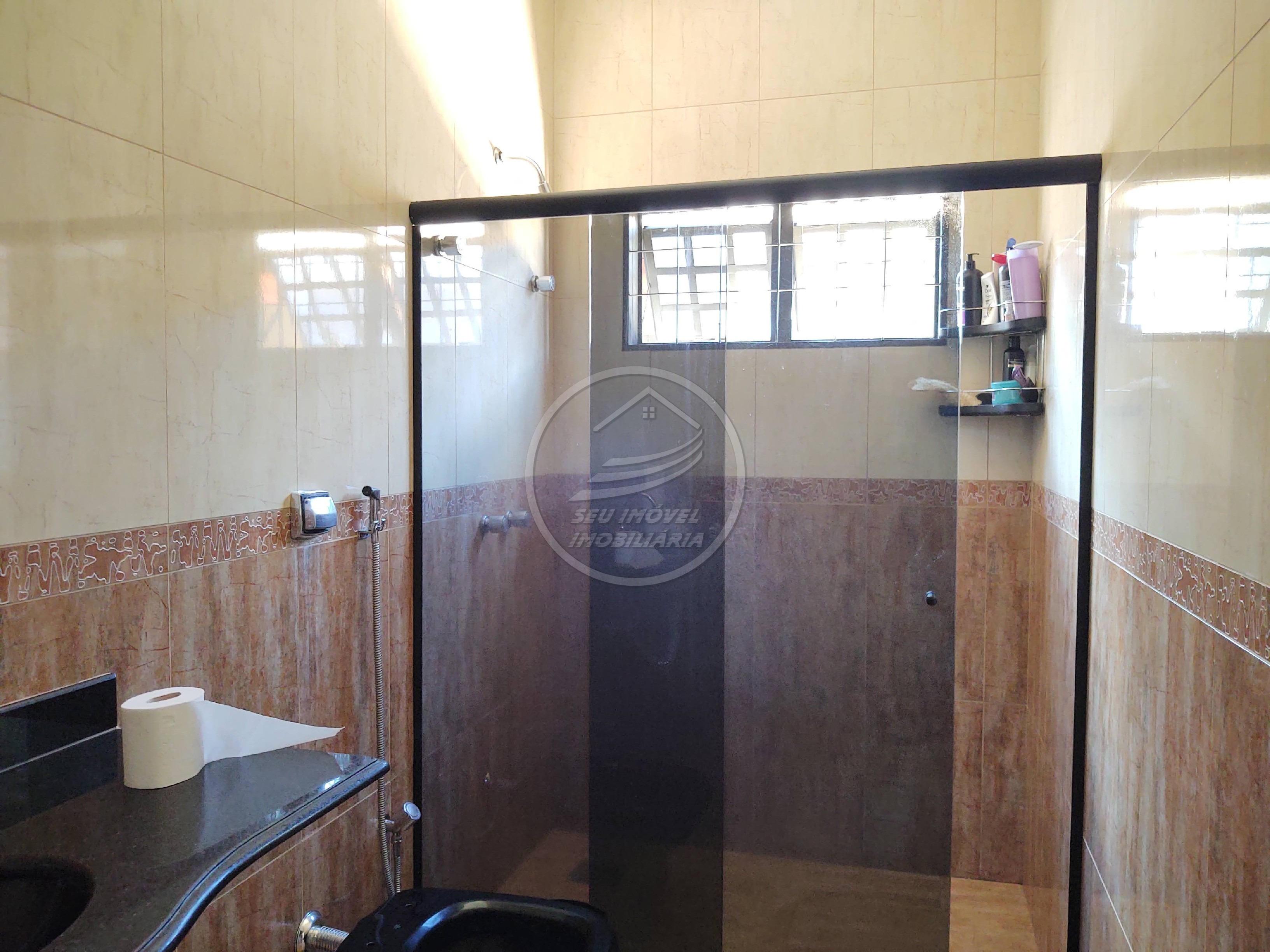 Casa à venda em Uberaba-MG | Cidade Nova | 3 quartos | 1 suíte com closet | R$ 700 mil