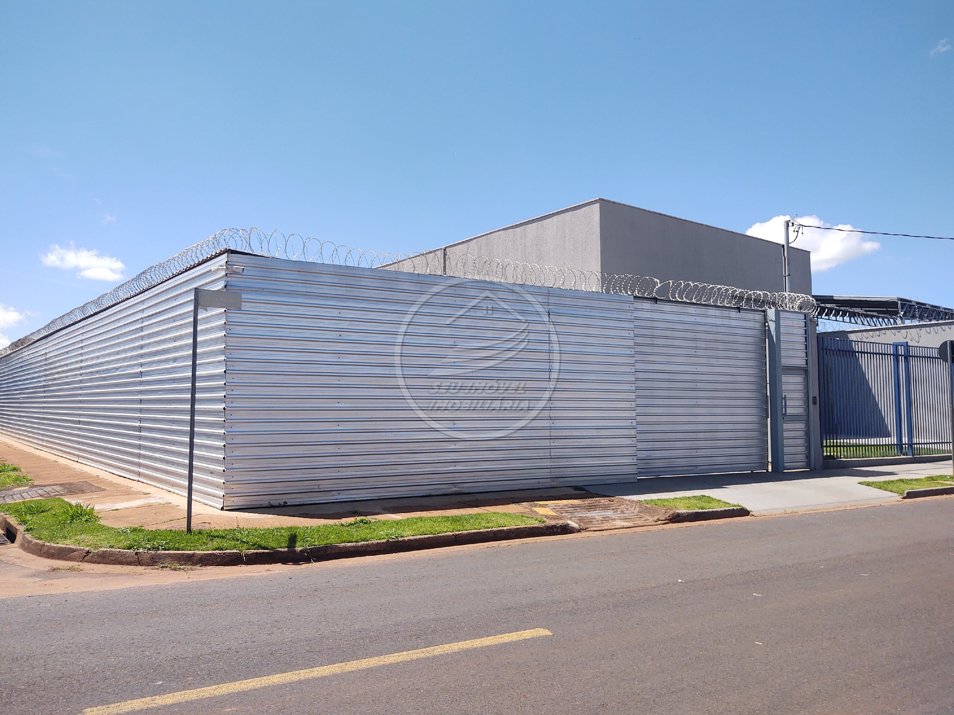 Terreno Comercial à Venda em Uberaba-MG - Parque das Laranjeiras  467 m² de Área