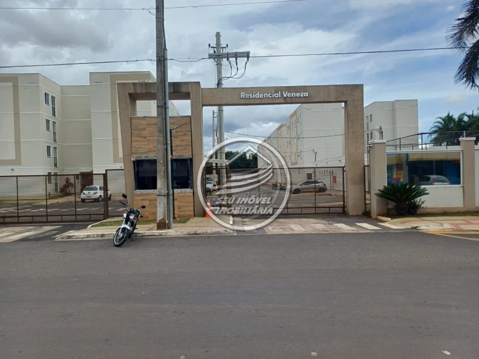 Apartamento à venda em Uberaba/MG, na Região do Boa Vista, 2 quartos, 1 vaga de garagem, R$ 170 mil.