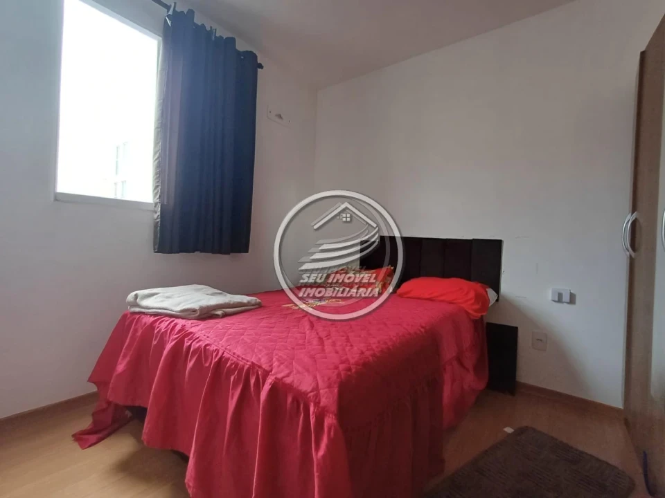 Apartamento à venda em Uberaba/MG, na Região do Boa Vista, 2 quartos, 1 vaga de garagem, R$ 170 mil.