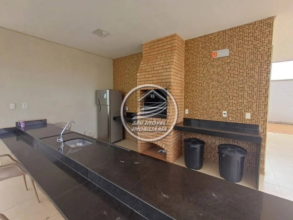 Apartamento à venda em Uberaba/MG, na Região do Boa Vista, 2 quartos, 1 vaga de garagem, R$ 170 mil.