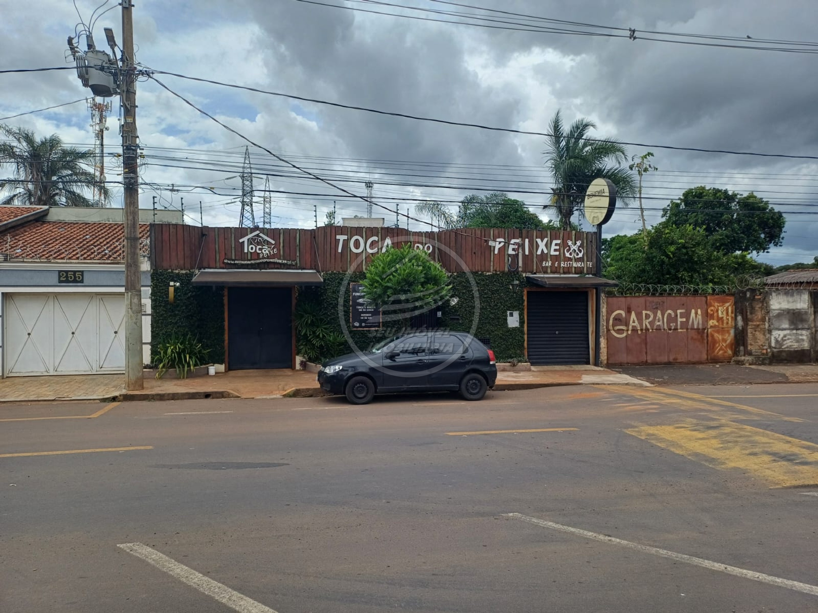 Apartamento à venda em Uberaba/MG, na Região do Boa Vista, 2 quartos, 1 vaga de garagem, R$ 170 mil.
