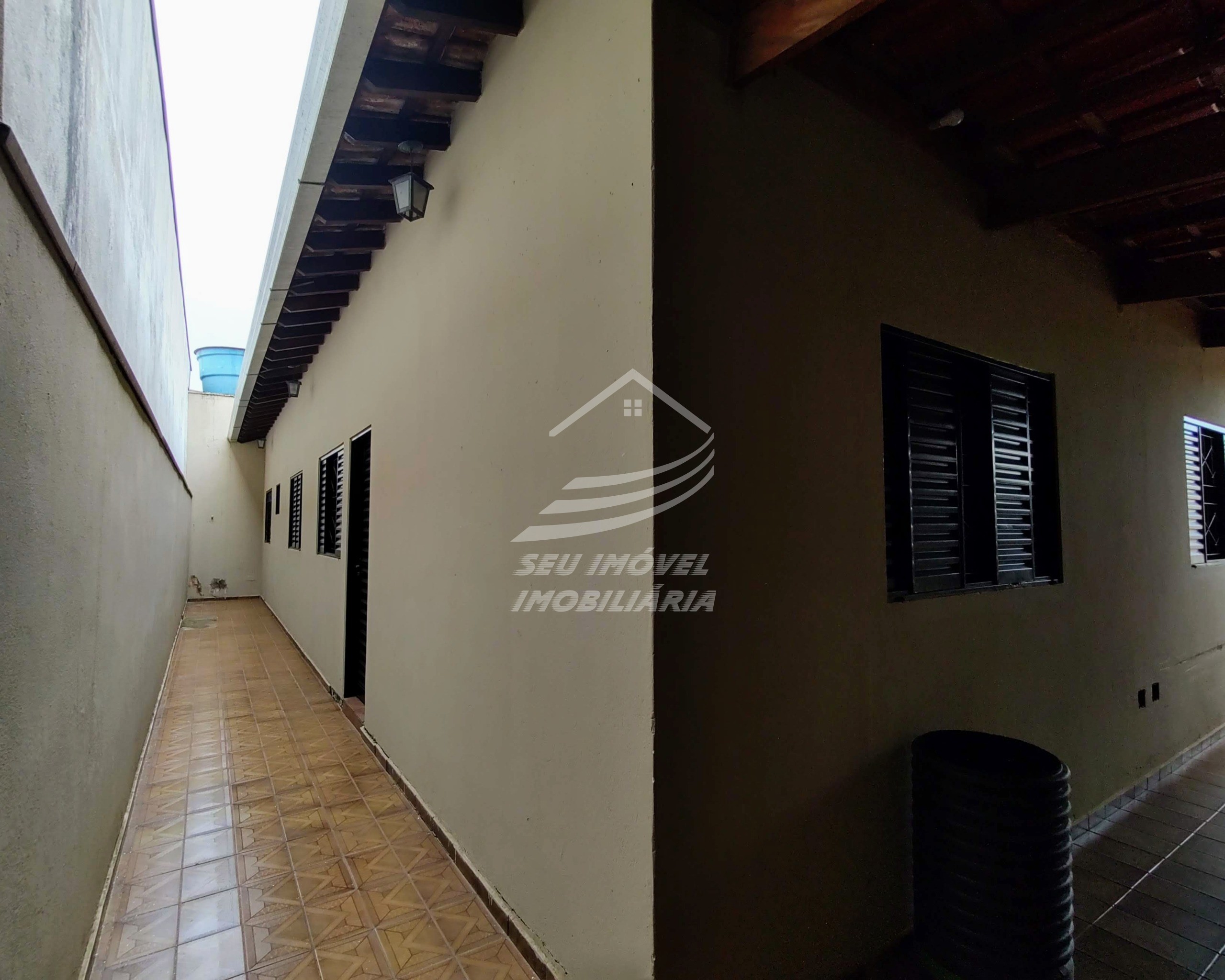 Casa a Venda em Uberaba | Gameleira | 4 Quartos | 2 Suítes | 4 Vagas de Garagem | R$ 340 mil