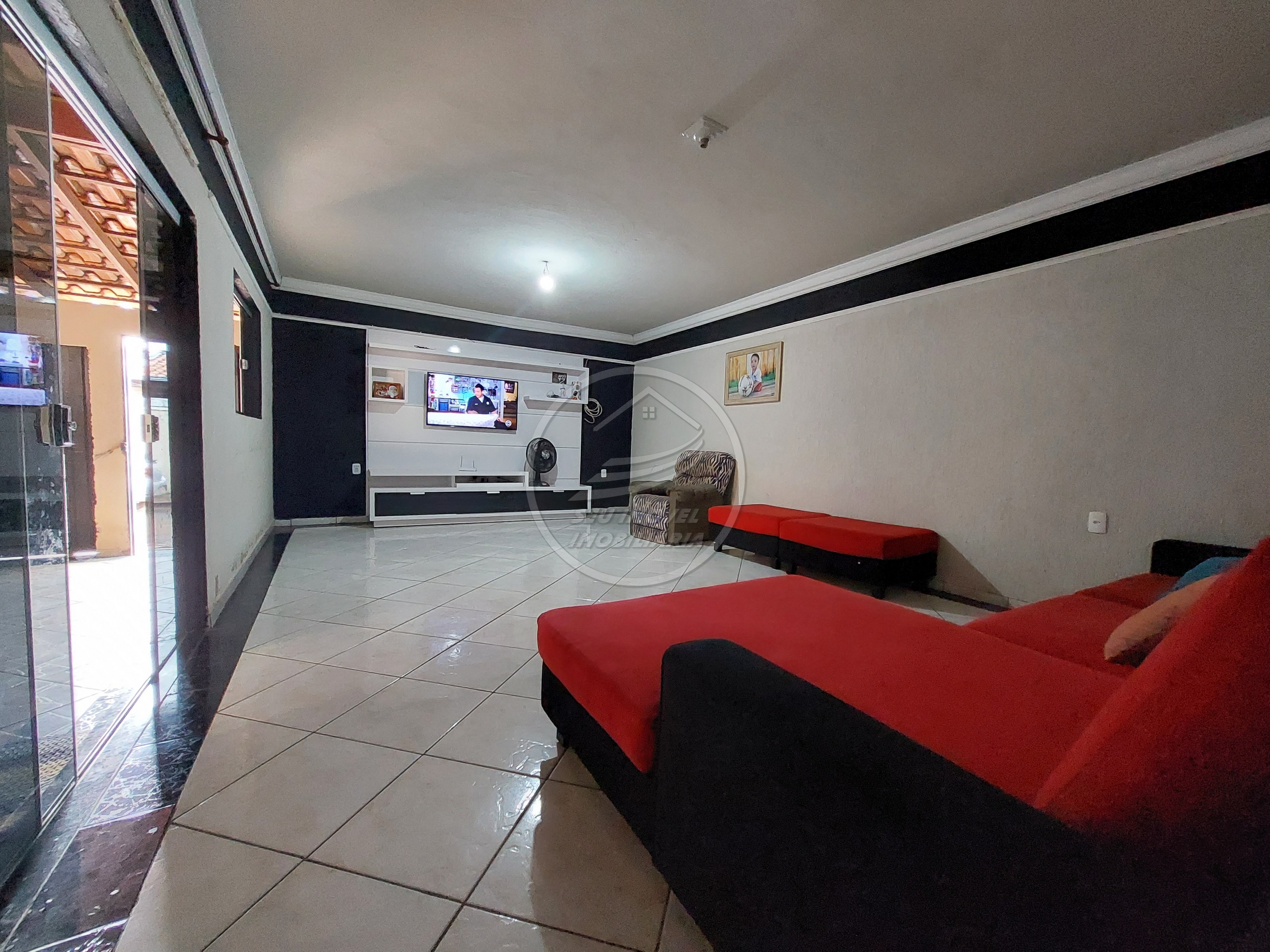 Casa a venda em Uberaba | Cidade Ozanan | 3 Quartos | 1 Suíte | 4 Vagas | R$ 350 mil
