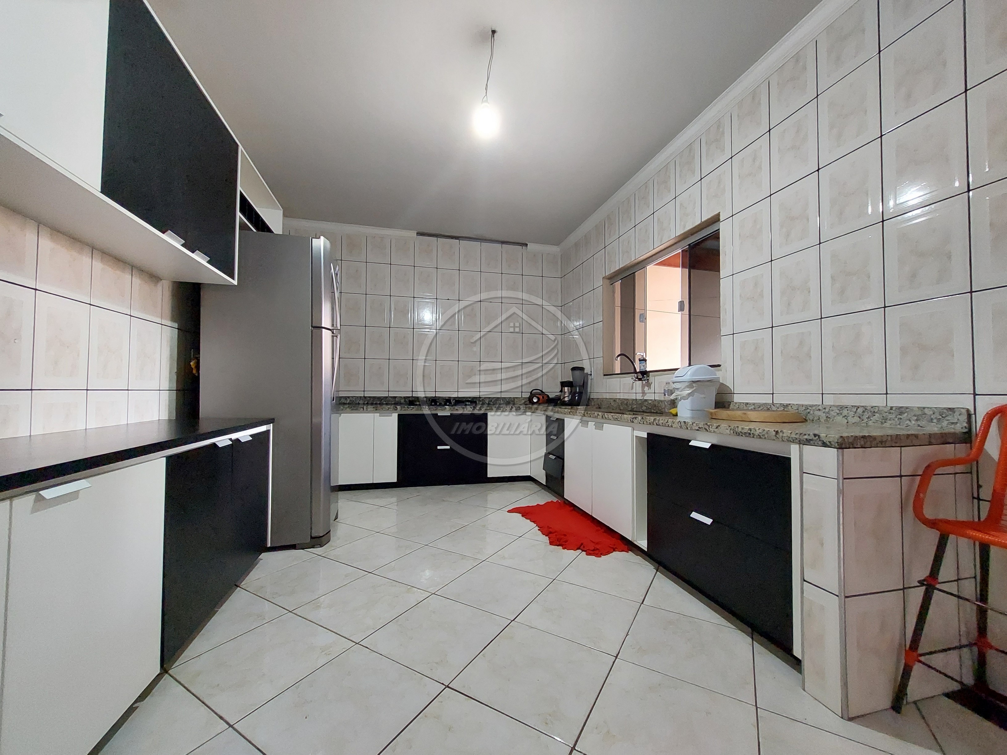 Casa a venda em Uberaba | Cidade Ozanan | 3 Quartos | 1 Suíte | 4 Vagas | R$ 350 mil