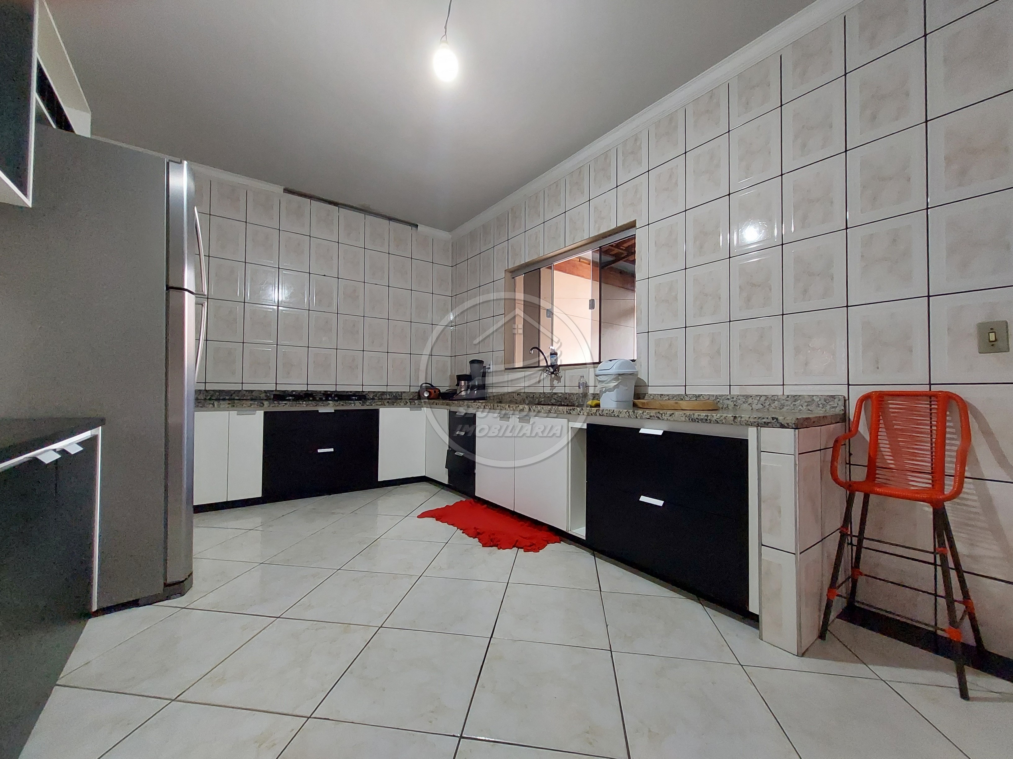 Casa a venda em Uberaba | Cidade Ozanan | 3 Quartos | 1 Suíte | 4 Vagas | R$ 350 mil