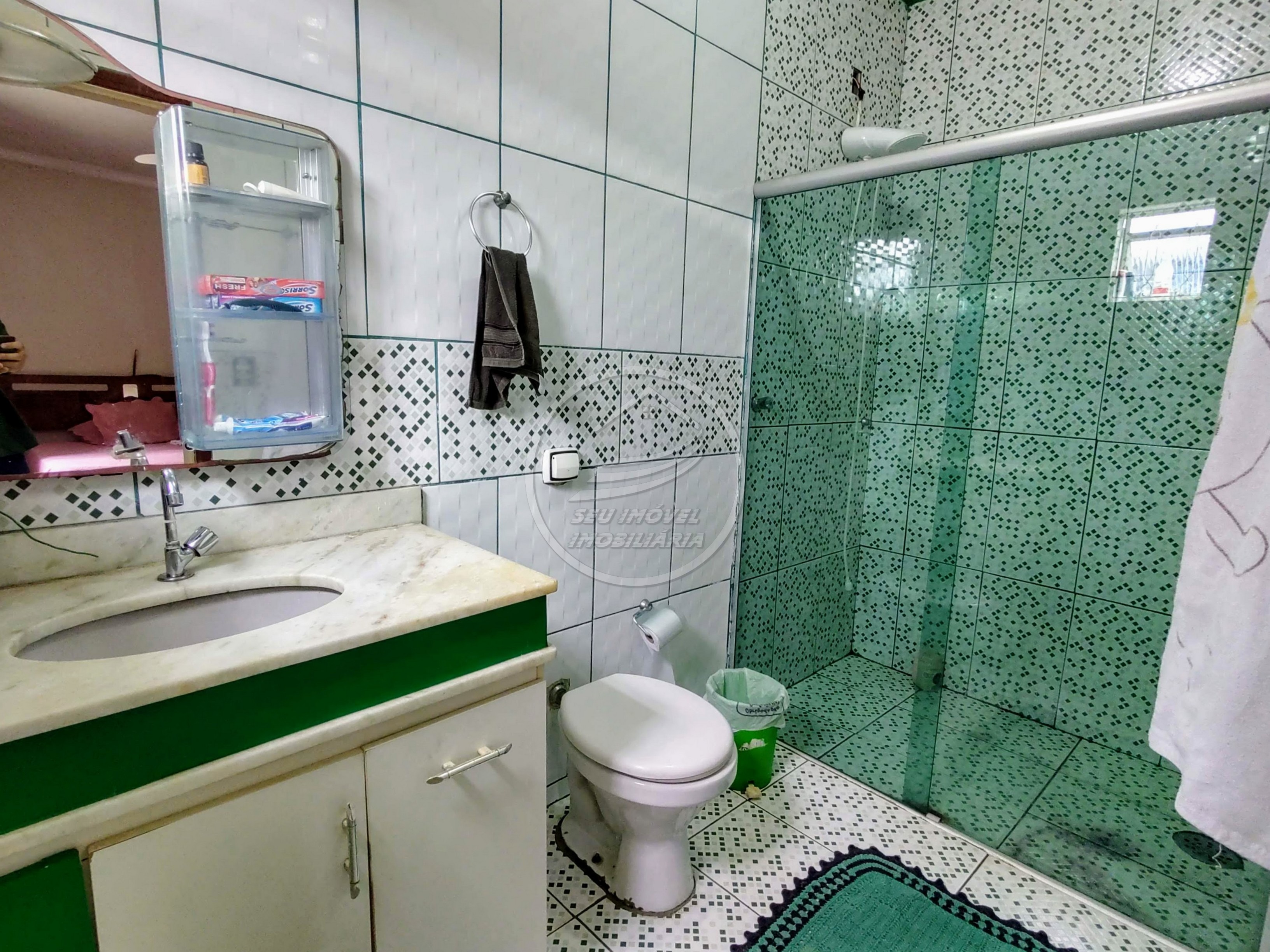 Casa a venda em Uberaba | Oneida Mendes | 3 Quartos | 1 Suíte | 5 Vagas | R$ 400 mil