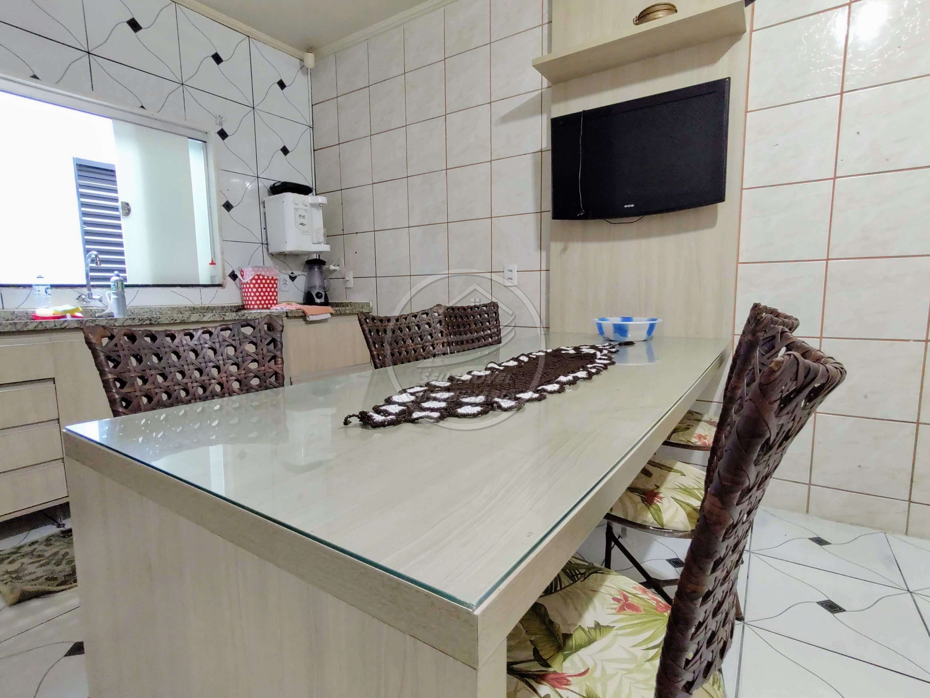 Casa a venda em Uberaba | Oneida Mendes | 3 Quartos | 1 Suíte | 5 Vagas | R$ 400 mil