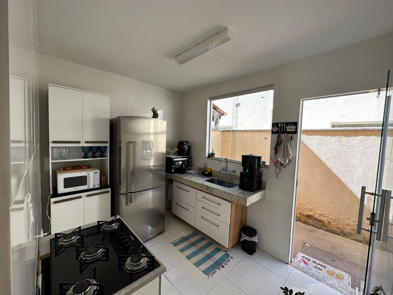 Imagens do imóveis CASA Á VENDA - BONSUCESSO