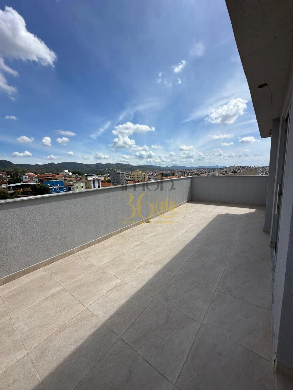 Imagens do imóveis COBERTURA 3 QUARTOS com suíte no Milionários