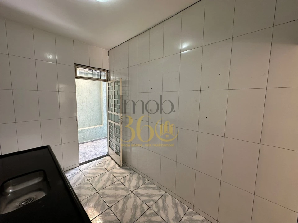 Imagens do imóveis CASA LINEAR Á VENDA