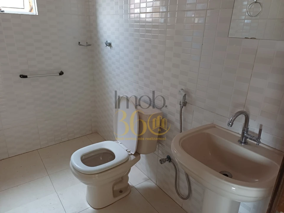 Imagens do imóveis CASA Á VENDA - OLARIA (DIAMANTE)