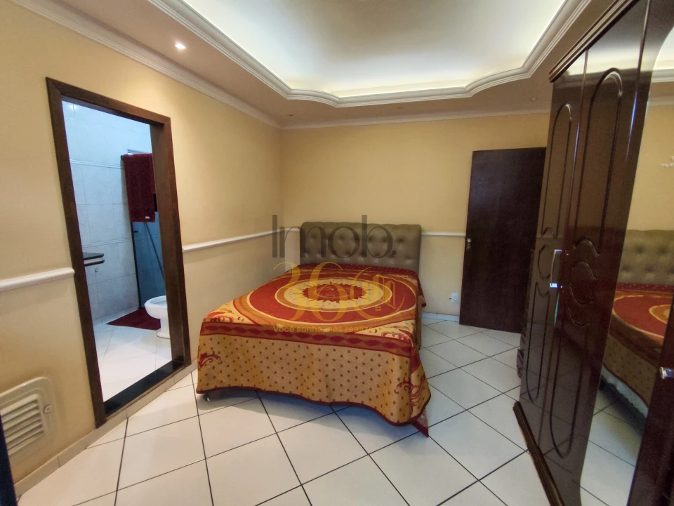 Casa, 4 quartos, 200 m² - Foto 2