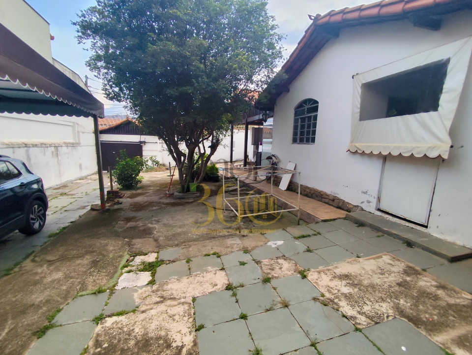 CASA Á VENDA MIRAMAR (BARREIRO)