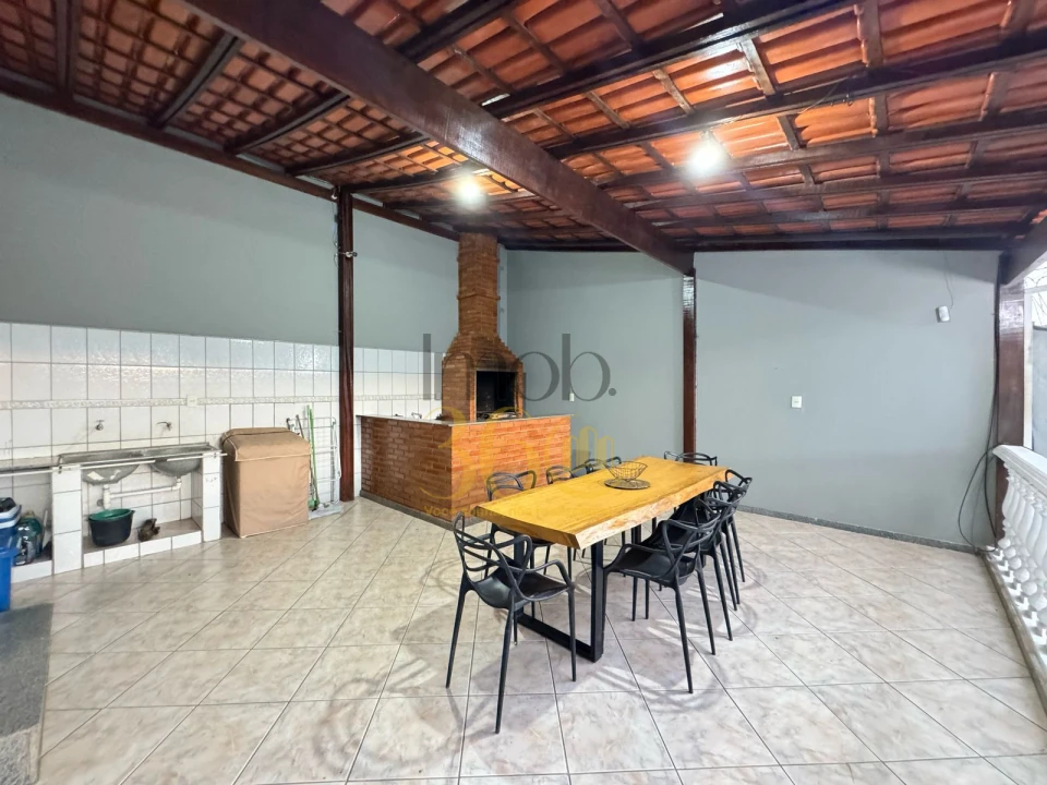 Imagens do imóveis CASA Á VENDA - JARDIM INDUSTRIAL