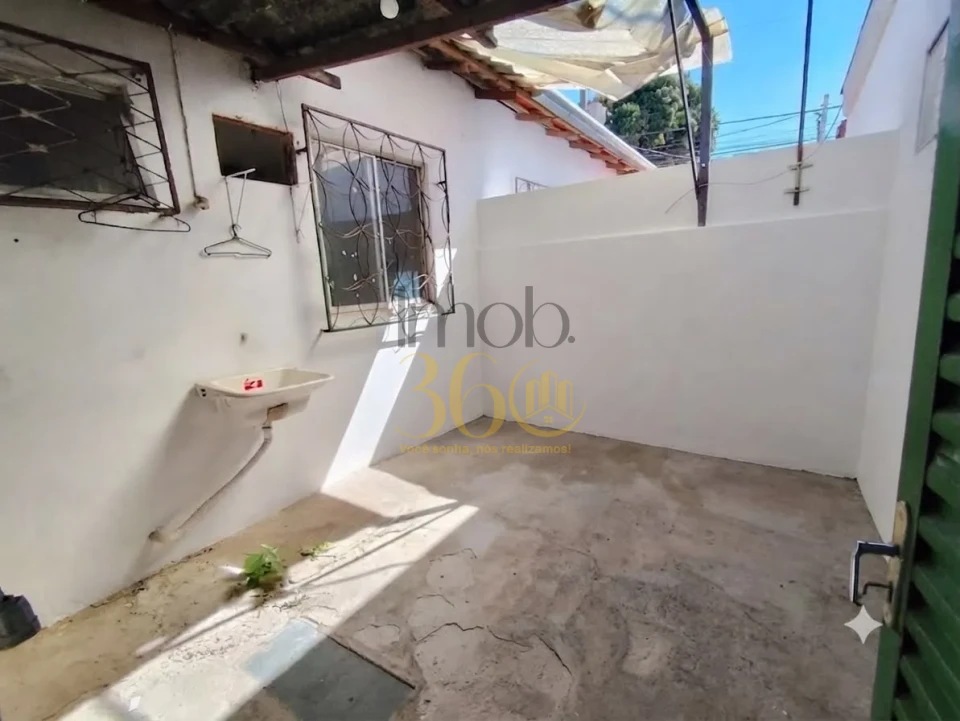Imagens do imóveis CASA GEMINADA LINEAR À VENDA - BAIRRO MILIONÁRIOS