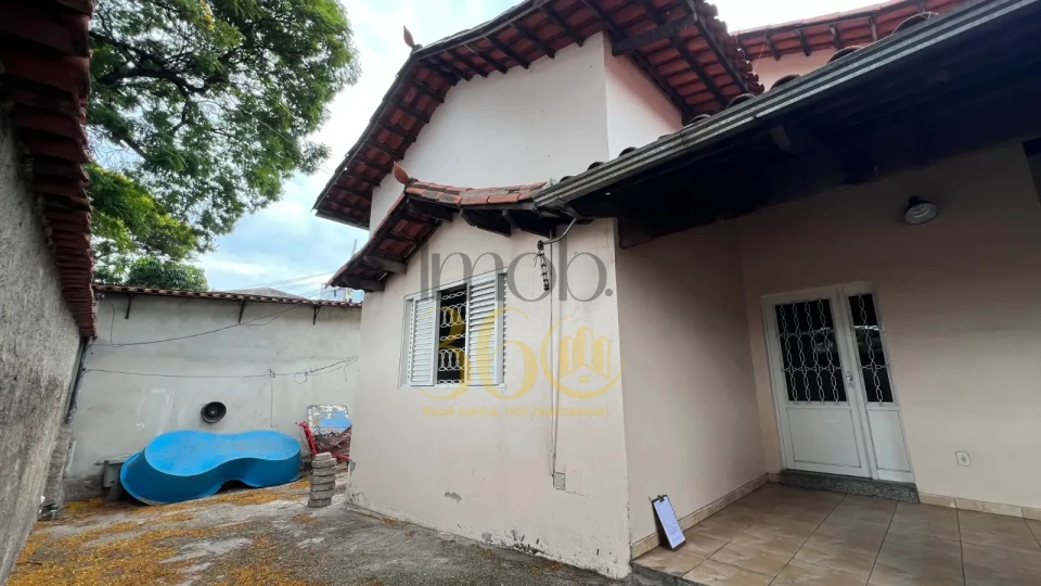 Casa, 3 quartos, 370 m² - Foto 1