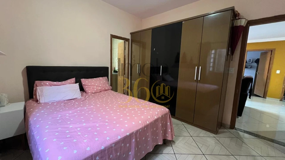 Imagens do imóveis CASA LINEAR NO MILIONÁRIOS