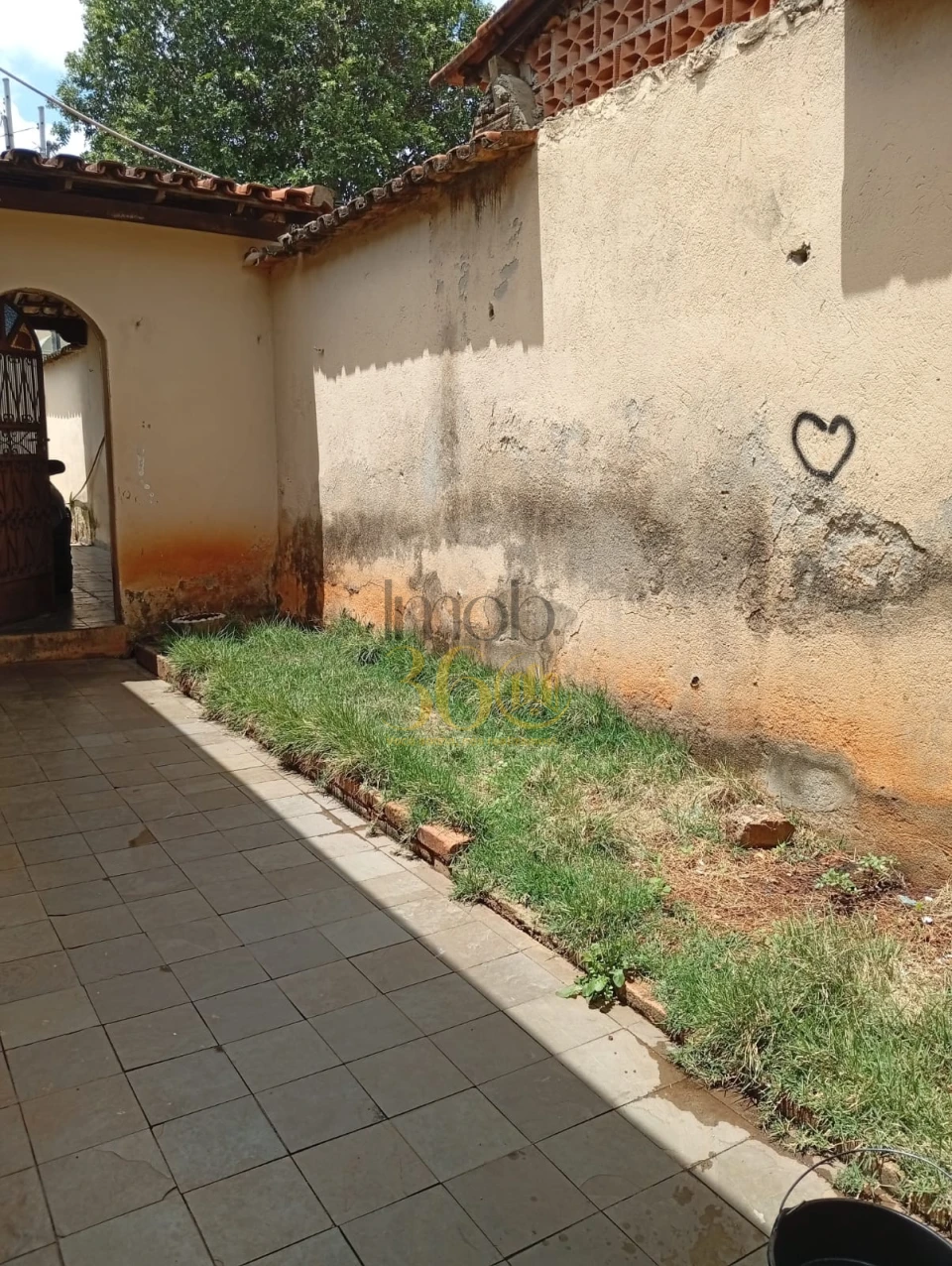 Imagens do imóveis CASA Á VENDA - MILIONARIOS