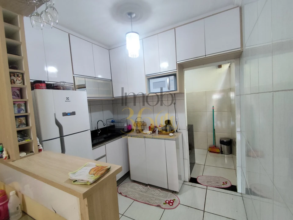 Imagens do imóveis Casa Geminada Duplex no Bosque de Ibirité com entrada individual.