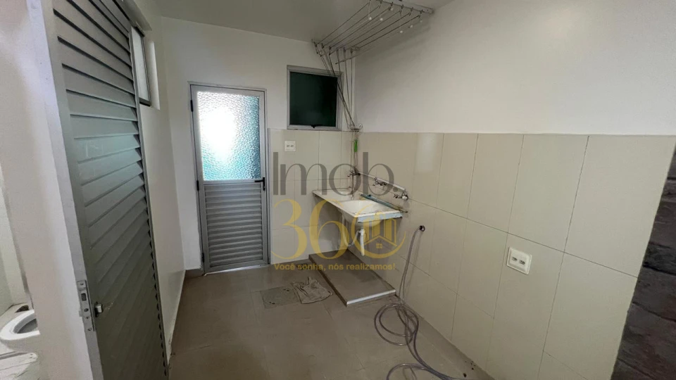 ALUGUEL CASA - TEIXEIRA DIAS