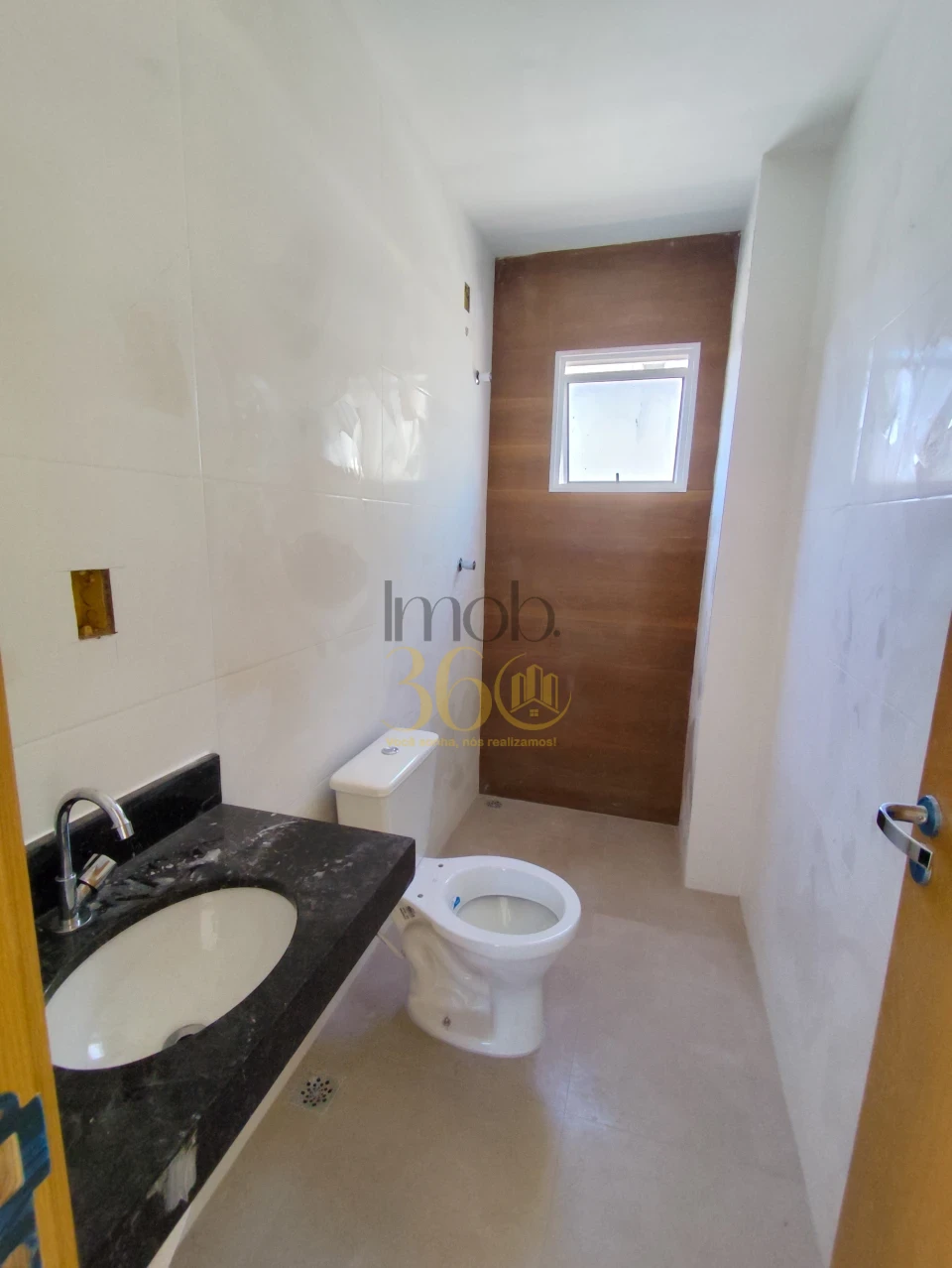 Imagens do imóveis Apartamento 3 Quartos com Suíte - Prédio Individual com Elevador