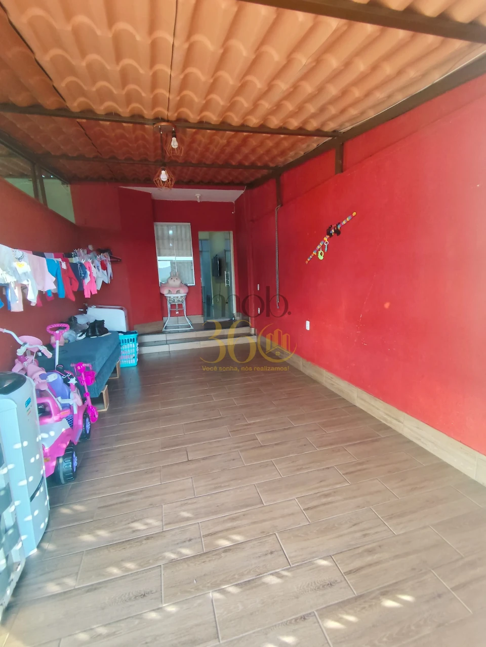 Imagens do imóveis Casa Geminada Duplex no Bosque de Ibirité com entrada individual.