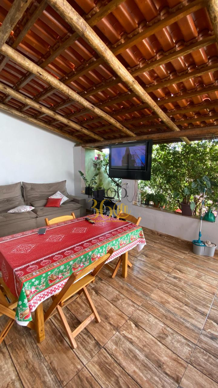 Imagens do imóveis 2 CASAS NO MESMO LOTE - BAIRRO MILIONÁRIOS