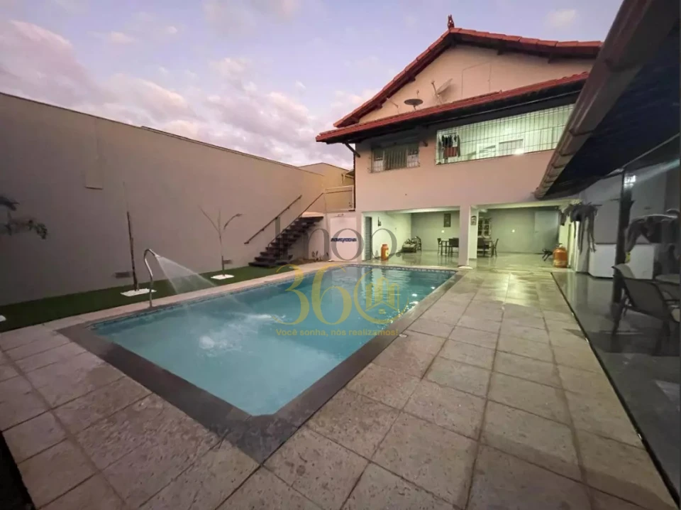 CASA Á VENDA -  TIROL (BARREIRO)