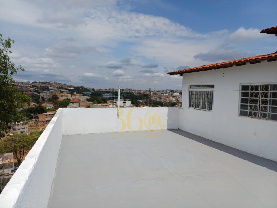 Imagens do imóveis CASA Á VENDA - OLARIA (DIAMANTE)