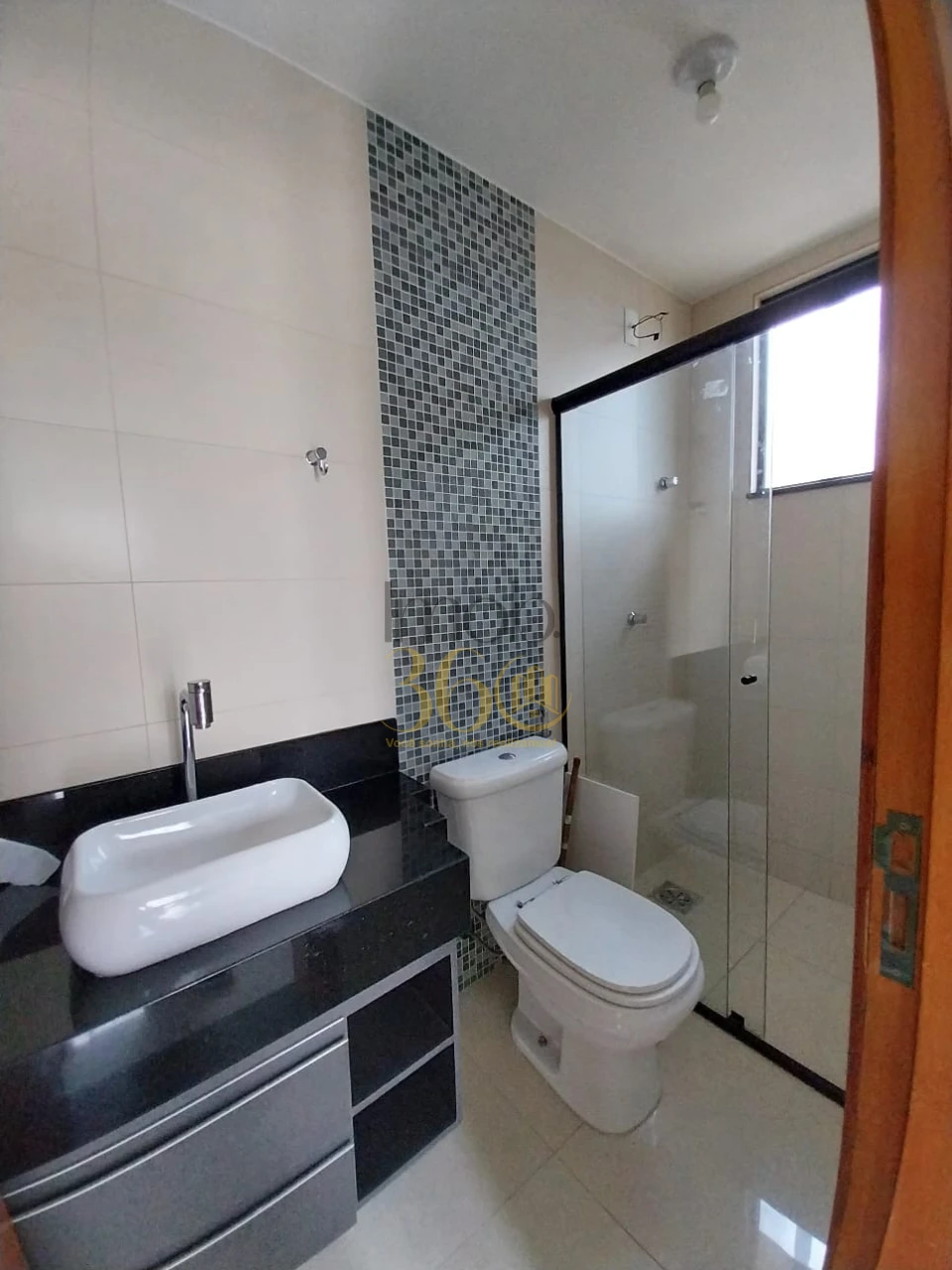 COBERTURA APARTAMENTO - BARREIRO