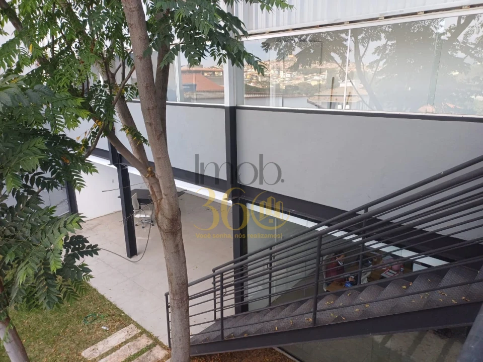 GALPÃO A VENDA - TIROL