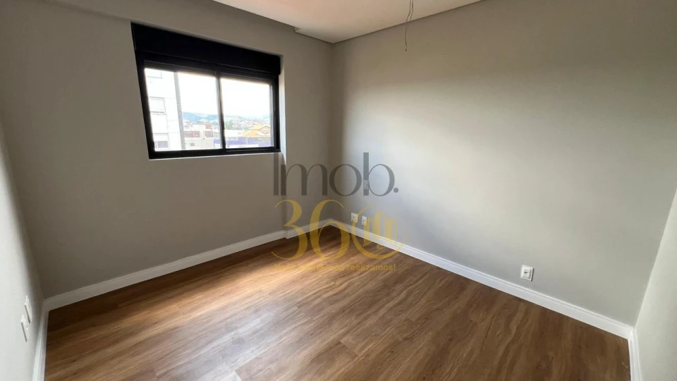 APARTAMENTO Á VENDA  - BARREIRO