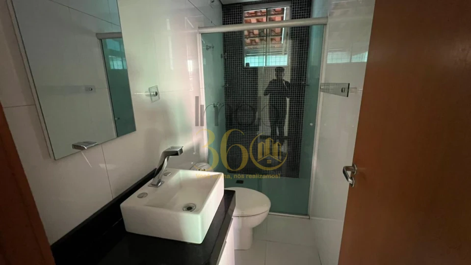 Imagens do imóveis ÁREA PRIVATIVA Á VENDA - BARREIRO