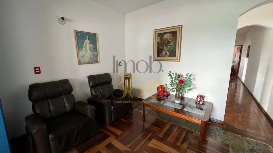 Imagens do imóveis CASA Á VENDA - TEIXEIRA DIAS