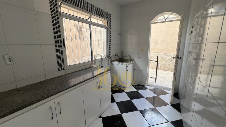 ALUGUEL CASA  - NOVA CINTRA