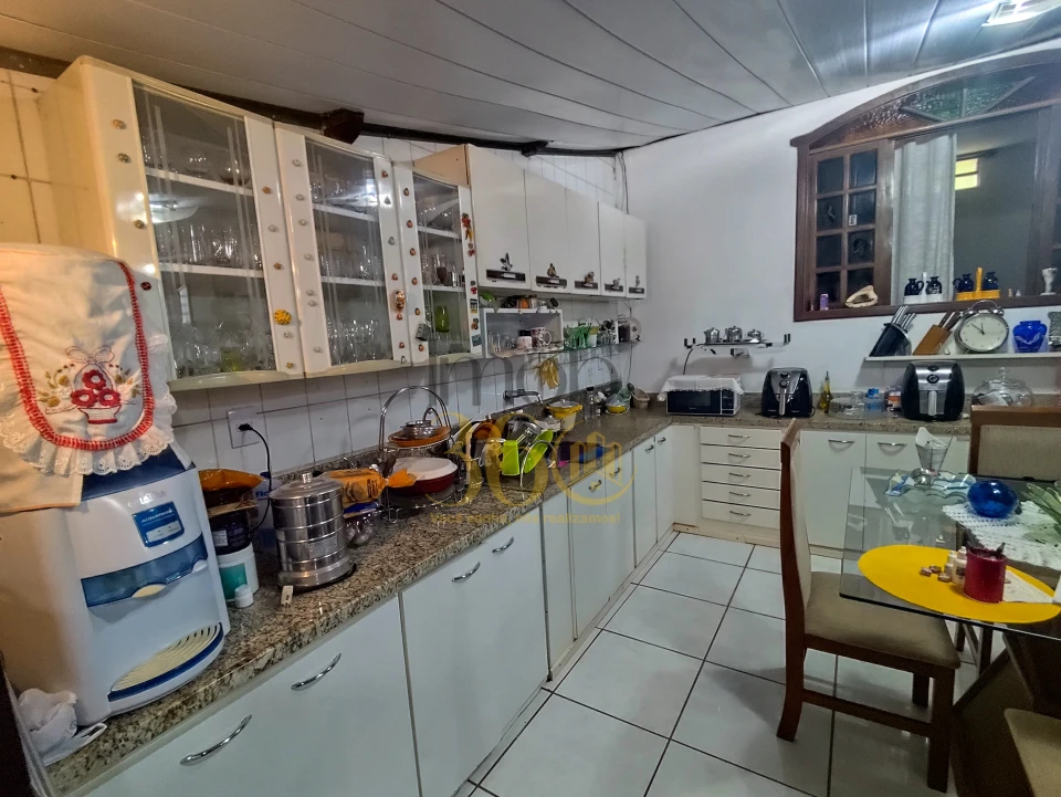 CASA Á VENDA MIRAMAR (BARREIRO)