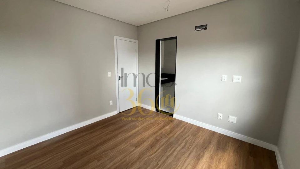 APARTAMENTO Á VENDA  - BARREIRO