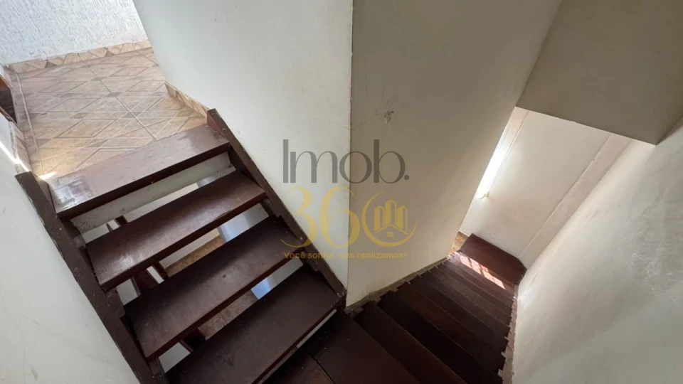 Imagens do imóveis CASA À VENDA - BAIRRO TIROL
