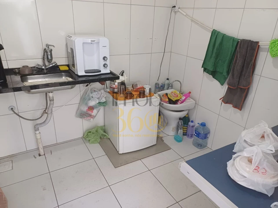 GALPÃO A VENDA - TIROL