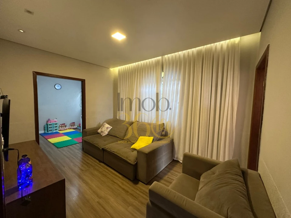 Imagens do imóveis CASA Á VENDA - BAIRRO INDUSTRIAL