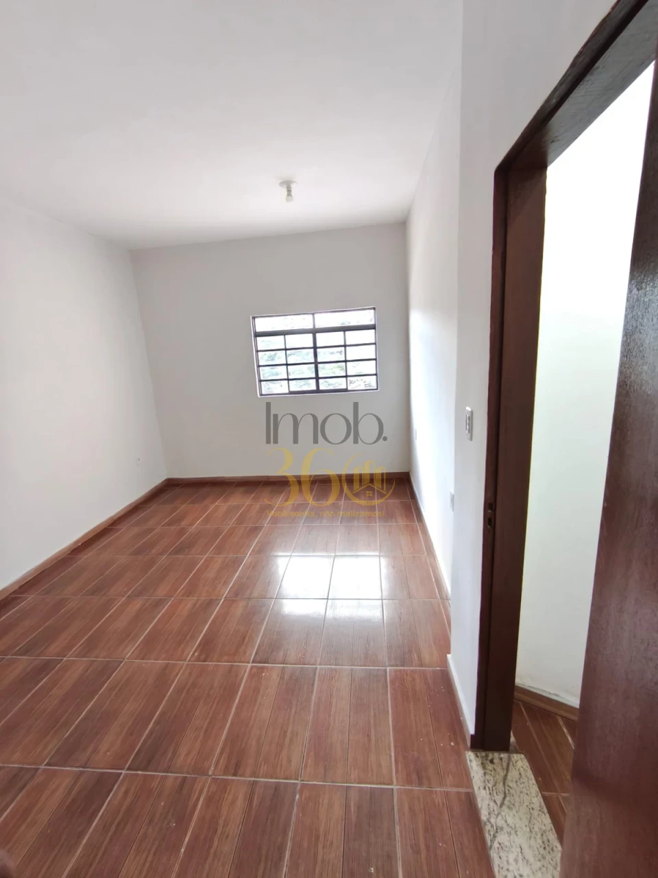 CASA Á VENDA -  OITIS (CONTAGEM)