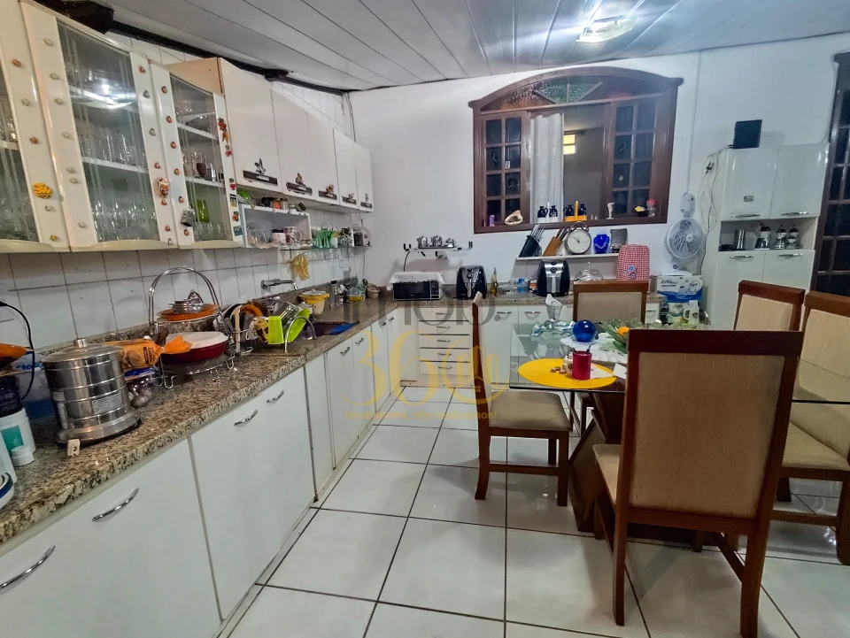 CASA Á VENDA MIRAMAR (BARREIRO)