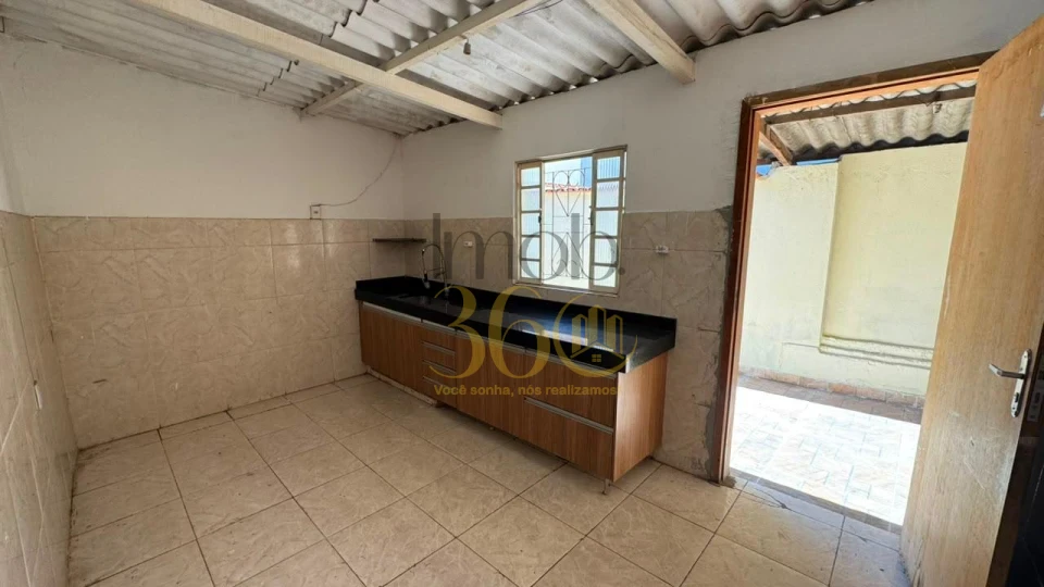 Imagens do imóveis ALUGUEL CASA - BRASIL  INDUSTRIAL