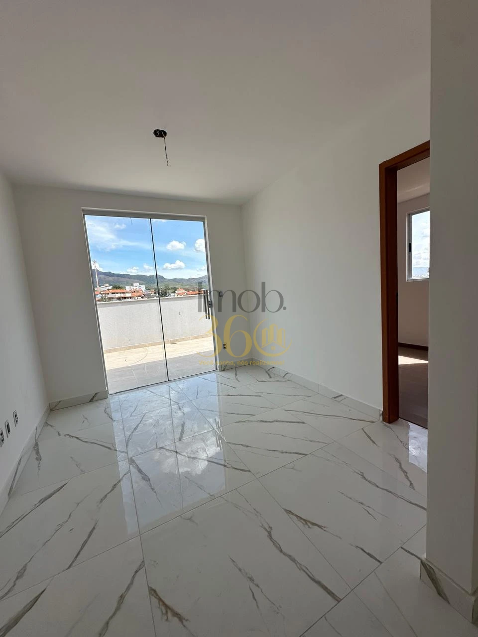 Imagens do imóveis COBERTURA 3 QUARTOS com suíte no Milionários