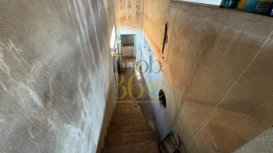 Imagens do imóveis CASA À VENDA - BRASIL  INDUSTRIAL