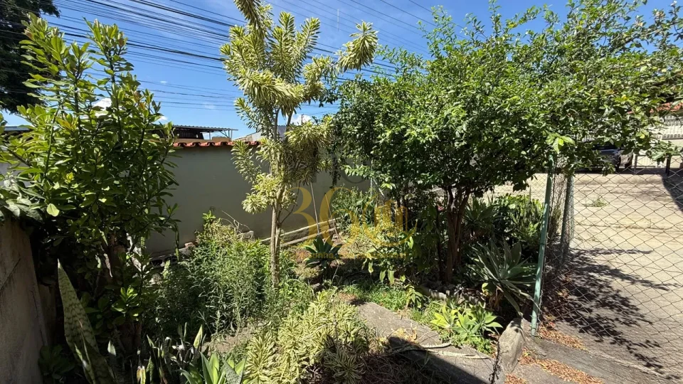 Imagens do imóveis CASA Á VENDA - TIROL (BARREIRO)