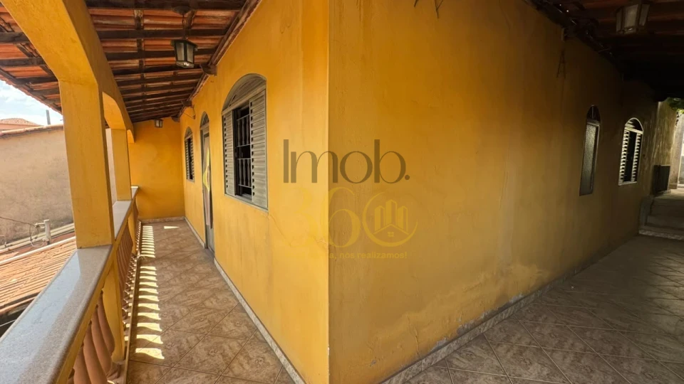 Imagens do imóveis CASA À VENDA - BRASIL  INDUSTRIAL