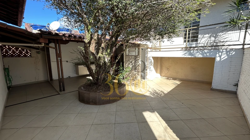 EXCELENTE CASA NO BARREIRO